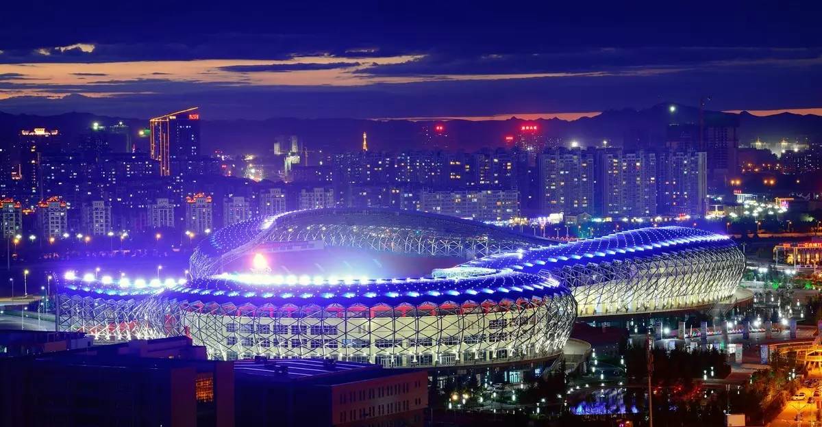 赤峰，嘉宾与观众共襄盛举